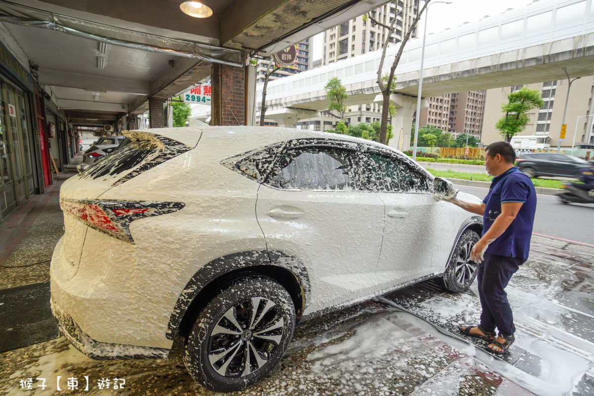 新北汽車美容,新北汽車美容鍍膜,新北鍍膜推薦,新莊汽車美容鍍膜,新車鍍膜,程邦鍍膜,鍍膜價錢,鍍膜好處,鍍膜洗車