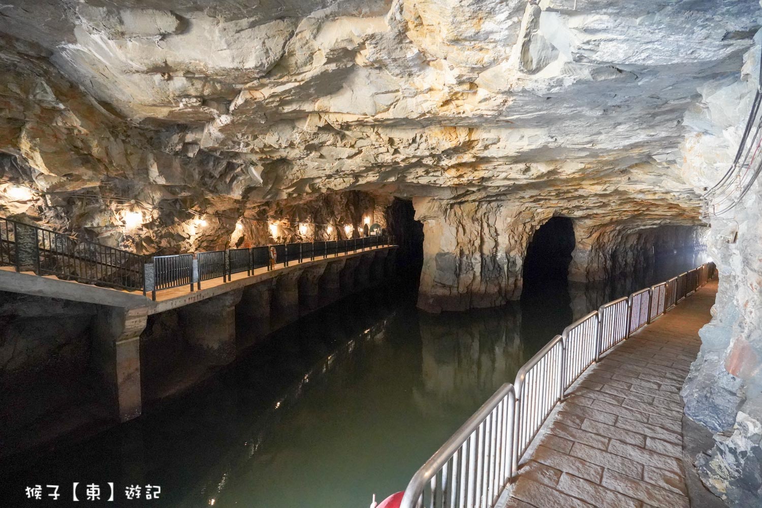 延伸閱讀：[金門] 九宮坑道 九宮碼頭旁 小金門旅遊必訪免費景點 感受鬼斧神工的戰役史蹟