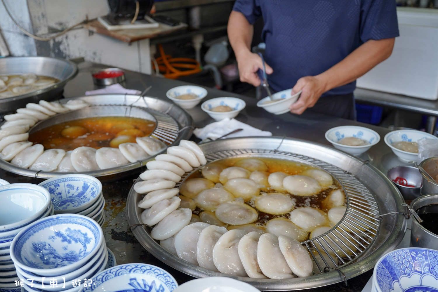 網站近期文章：[南投] 橋頭邊肉圓 傳承三代超過50年在地老店 台灣百大小吃 銅板價美食