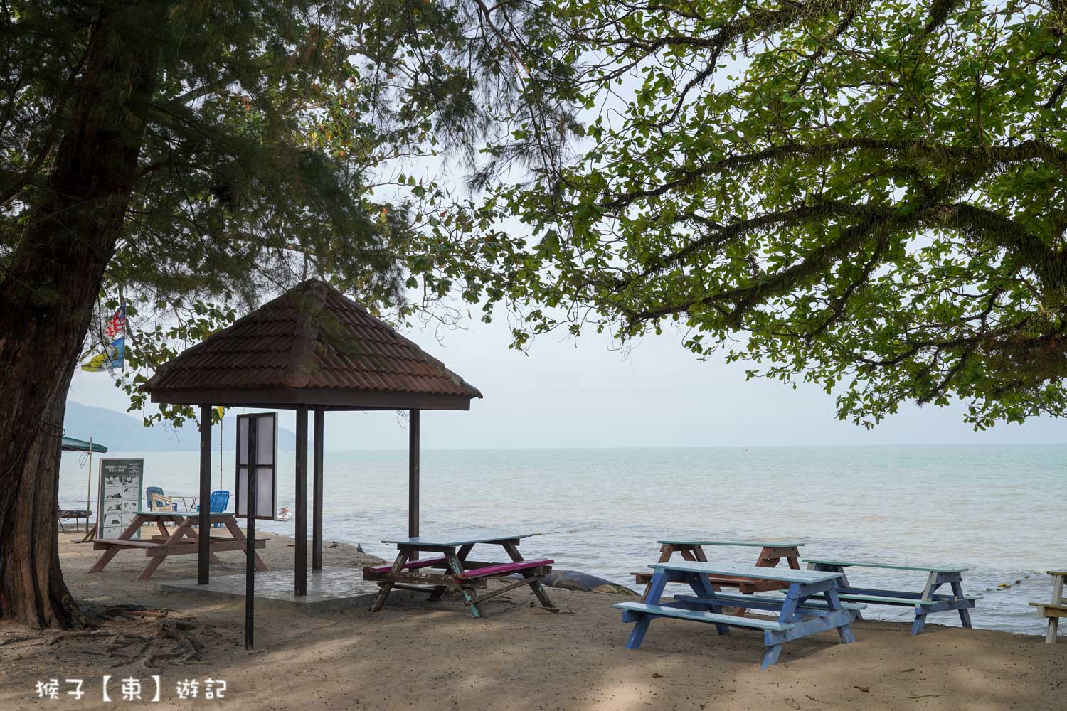 Lone Pine Penang直通海灘