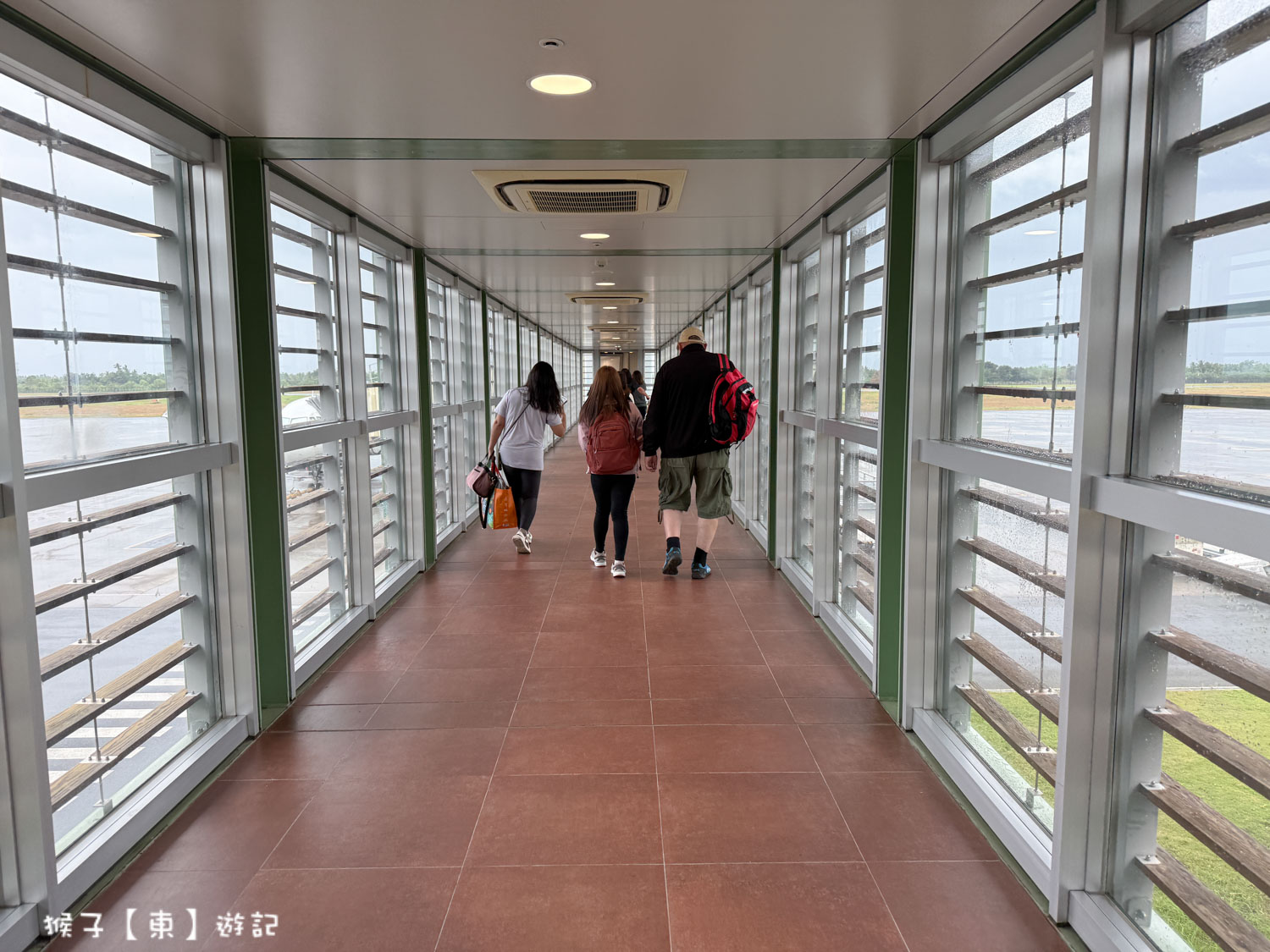 菲律賓航空 馬尼拉轉機往返薄荷島邦勞國際機場 轉機流程攻略 免費接駥車好便利 @猴子【東】遊記 @猴子【東】遊記