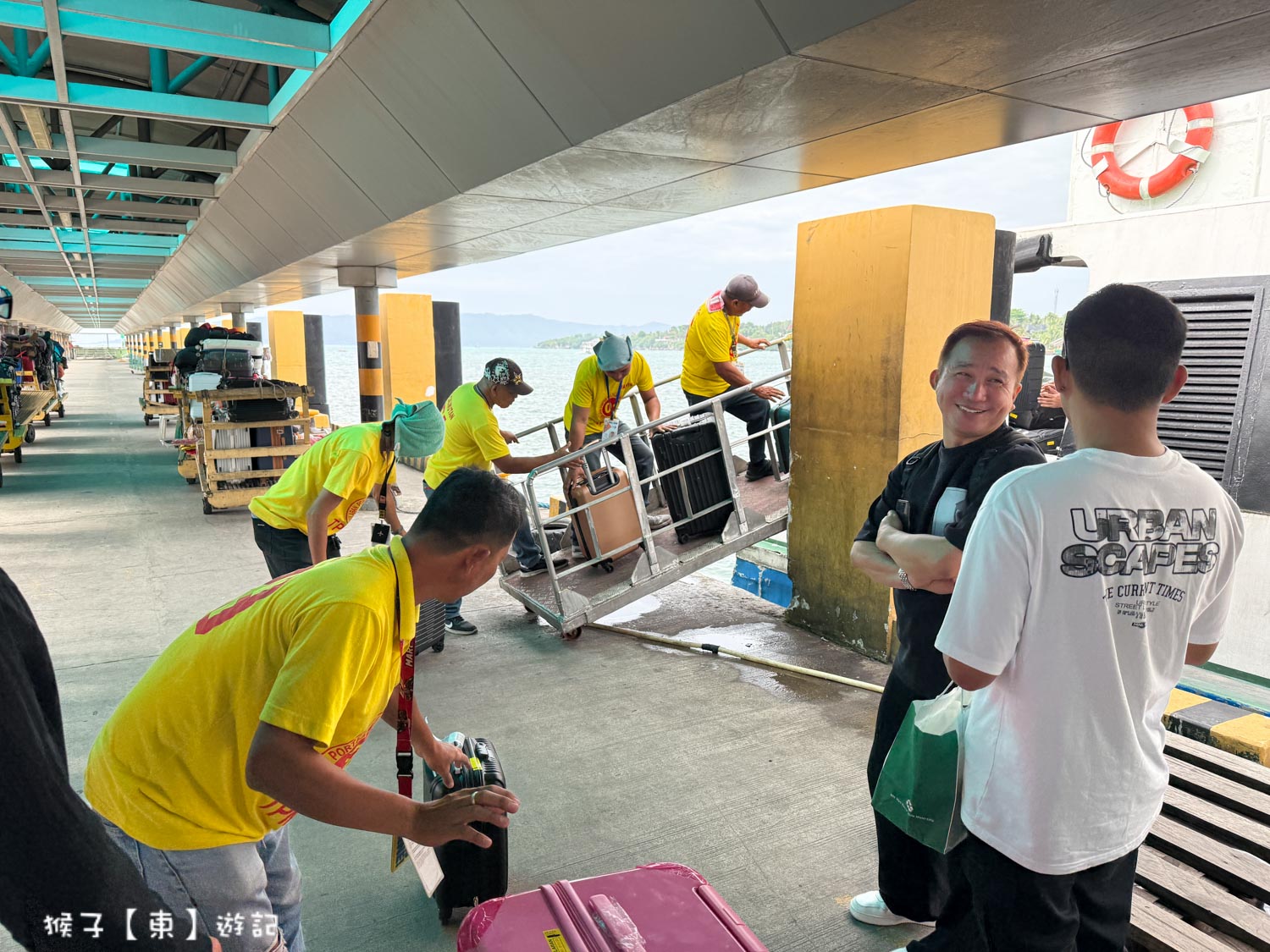 2026宿霧搭船到薄荷島交通方式 OceanJet 渡輪搭乘攻略 碼頭報到 行李托運 搭比拉蘭碼頭包車 @猴子【東】遊記 @猴子【東】遊記