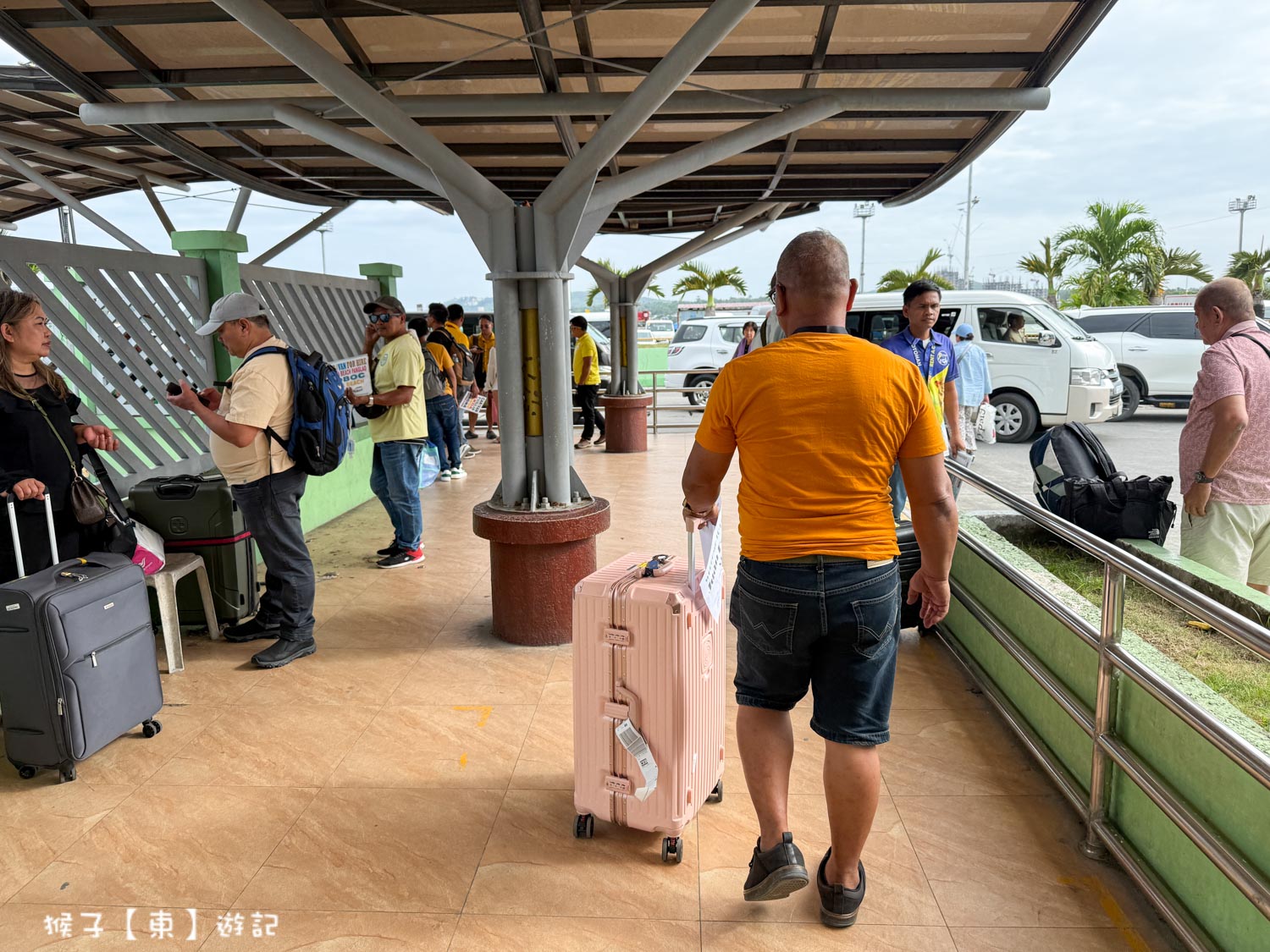 2026宿霧搭船到薄荷島交通方式 OceanJet 渡輪搭乘攻略 碼頭報到 行李托運 搭比拉蘭碼頭包車 @猴子【東】遊記 @猴子【東】遊記